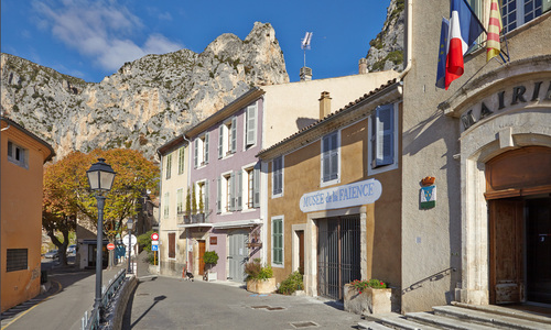 Moustiers-Sainte-Marie (Alpes de Haute Provence)