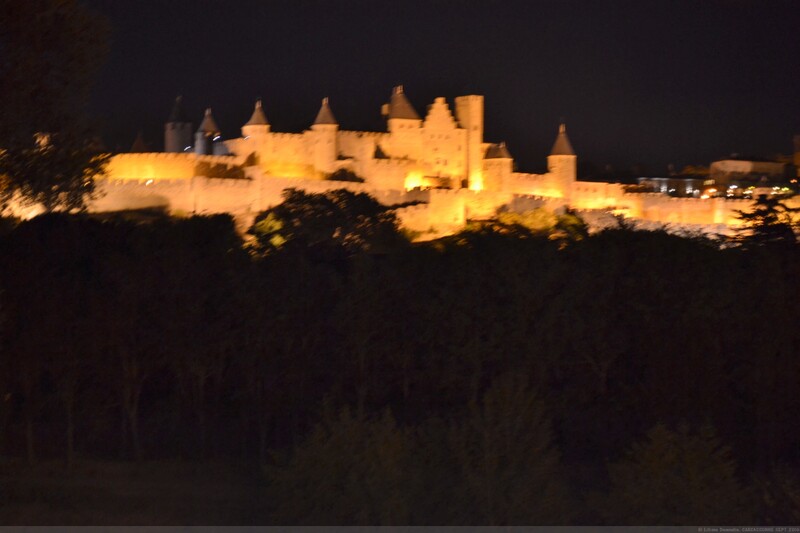 CARCASSONNE  SA FORTERESSE MEDIEVALE SEPTEMBRE 