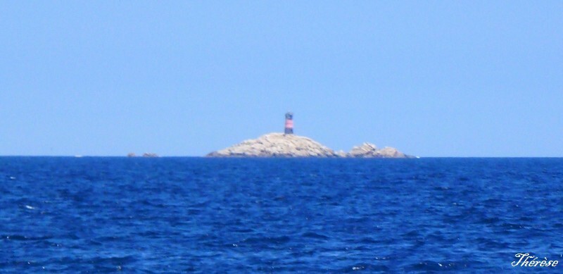 phare-de-l-ile-Barretinelli1.JPG