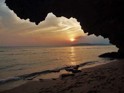 coucher de soleil à Ao Nang