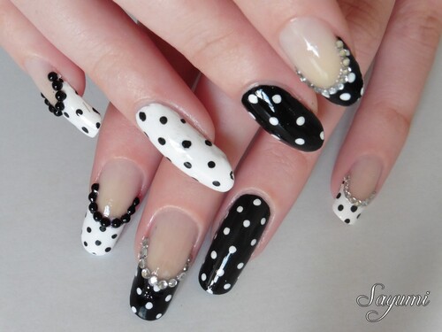 Nail Art Black & White 