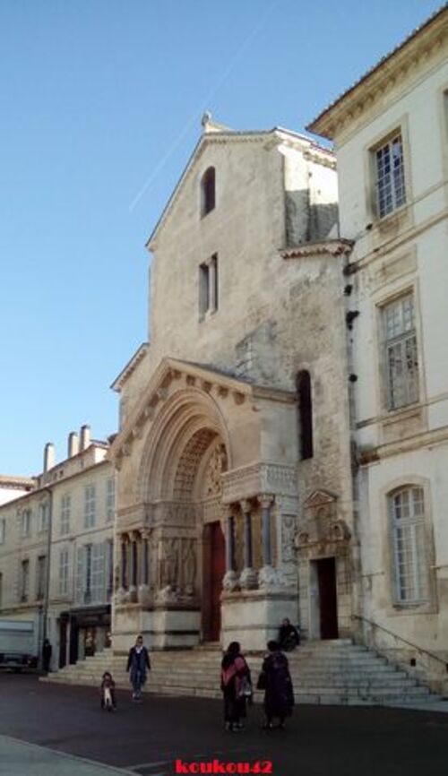 Echappée belle Arlésienne. Cathédrale Saint-Trophime.