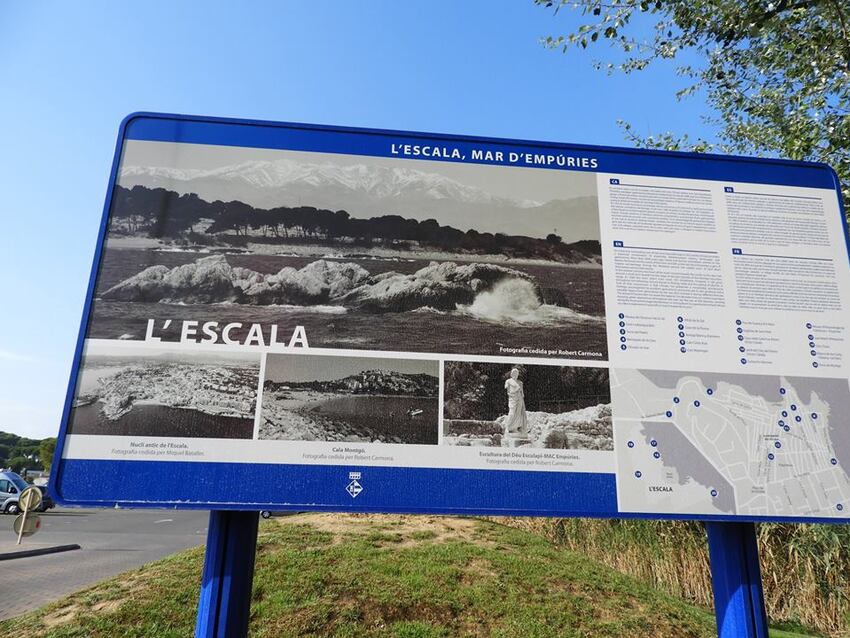 L'Escala et son chemin de ronde