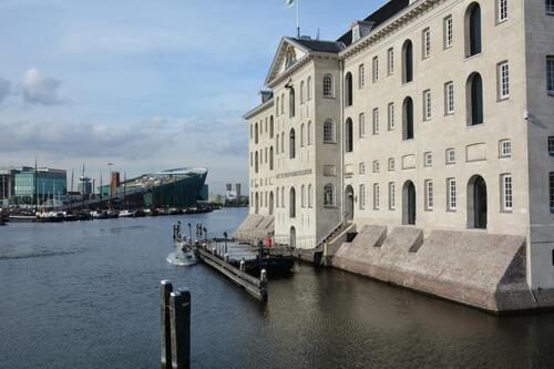 Le NEMO et le musée maritime d'Amsterdam