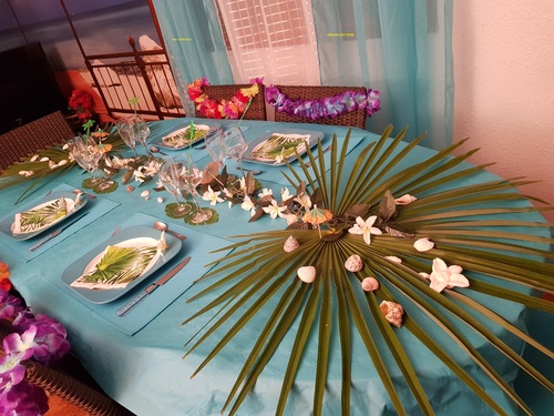 Table Tahiti