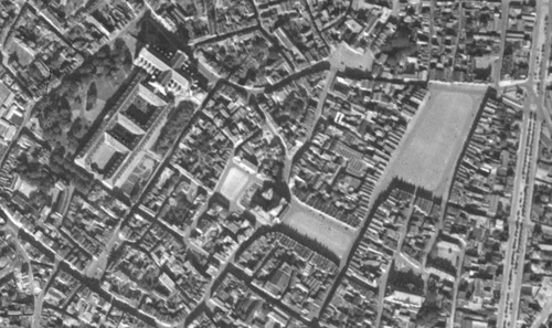 Arras - Centre-ville en 1947 (remonterletemps.ign.fr)