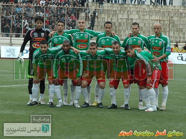 Mardi 23.02.2010  Tizi-ouzou stade 1er Novembre JSK-MCA 0-0