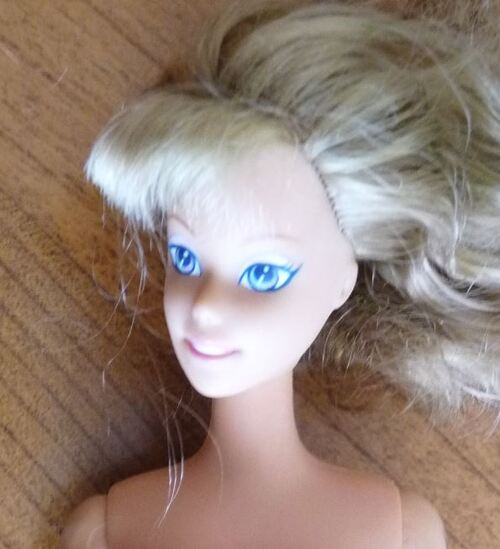 Barbie...un rien l'habille
