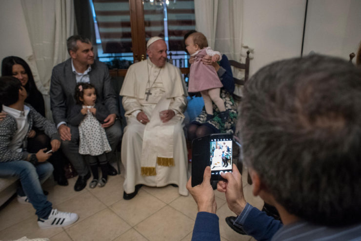 Le pape rend visite à d'anciens prêtres © L'Osservatore Romano