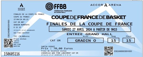 en famille, à la Coupe de France de basket 2024