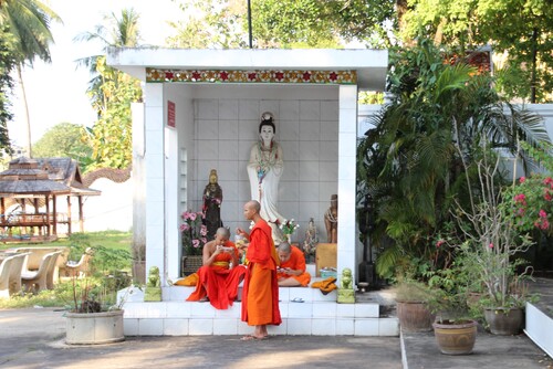 Lampang, wat Phr Kao Don Tao