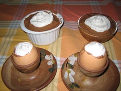 MOUSSE AU CHOCOLAT