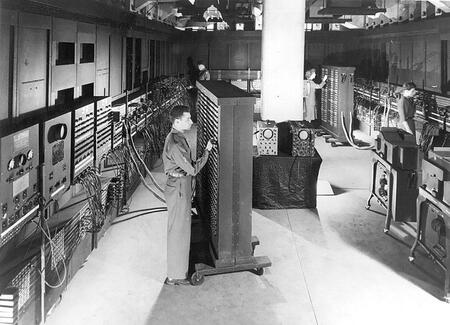Le premier ordinateur électronique au monde pesait 30 tonnes !