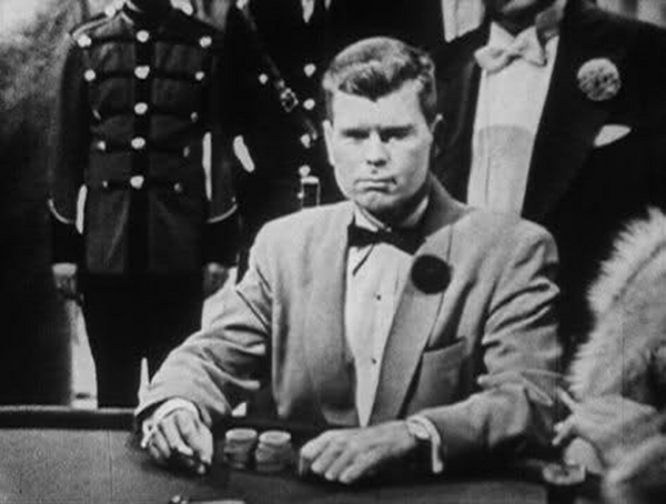 James Bond, Roger Moore et l’antiracisme