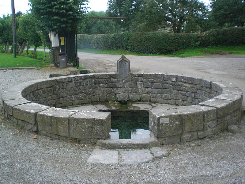 Floursies, fontaine Saint-Eloi