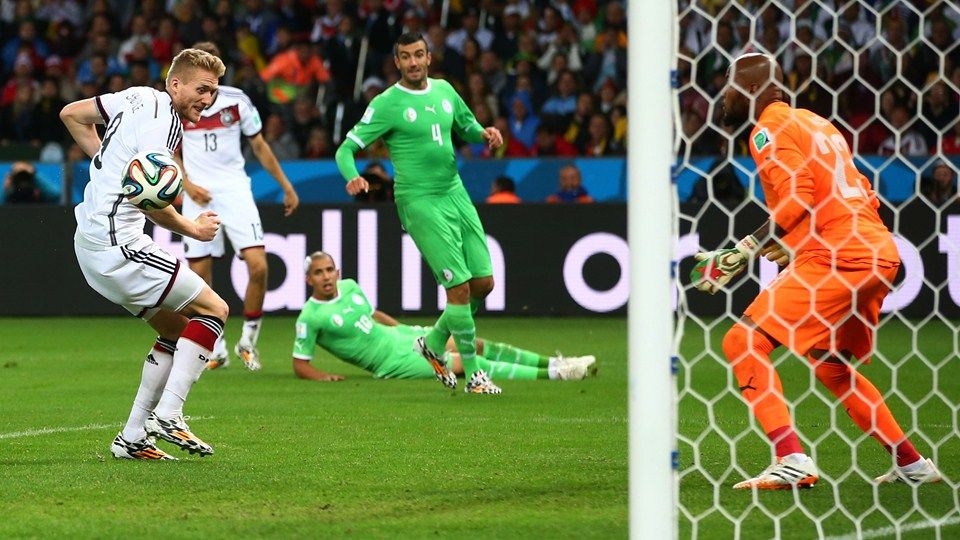 Lundi 30.6.2014 à Porto Alegre Allemagne-EN 2-1 après prolongations