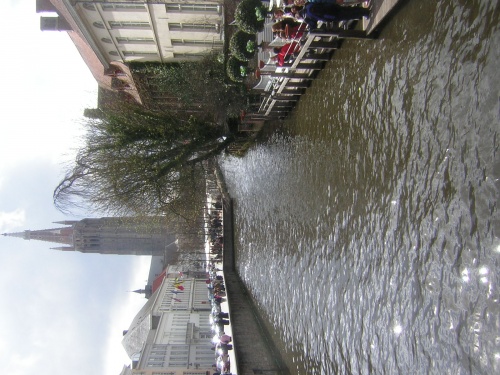 BRUGES, LA VENISE DU NORD