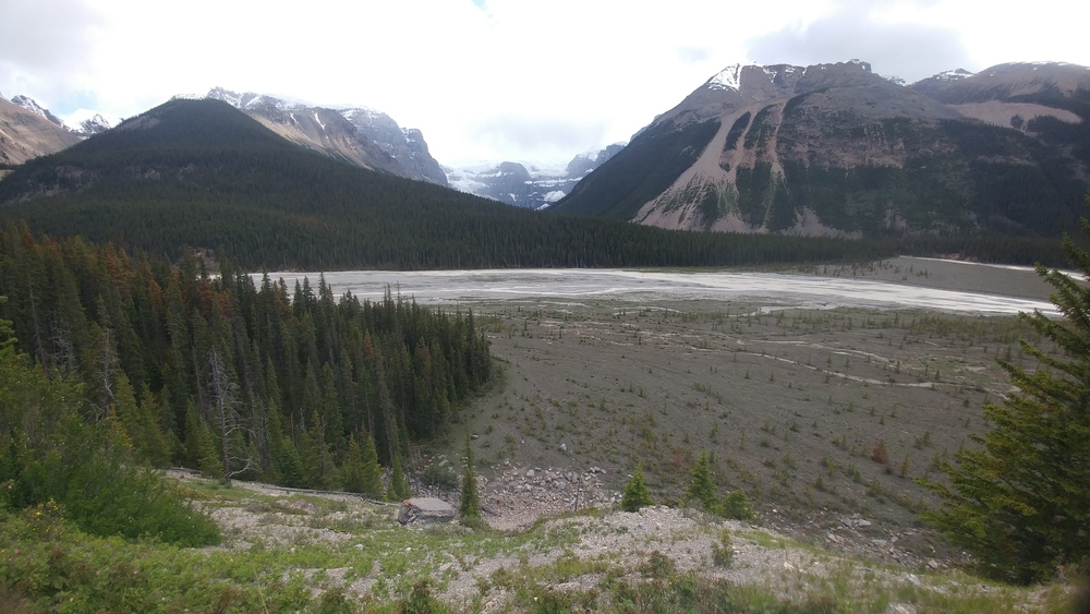 2019 summer vacation: Day thirteen - From Jasper to Lake Louise
