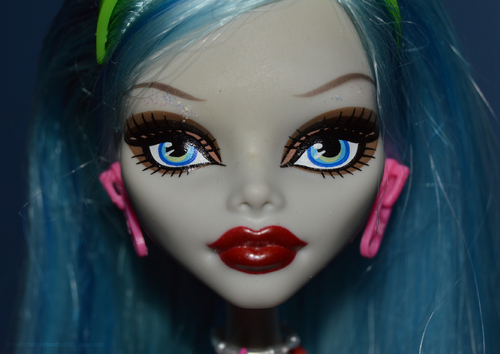Ghoulia Yelps 