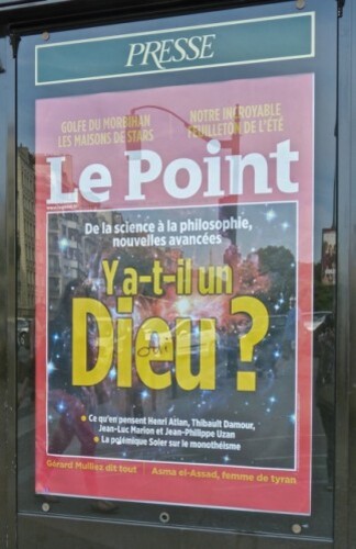 Dieu affiche Le Point kiosque