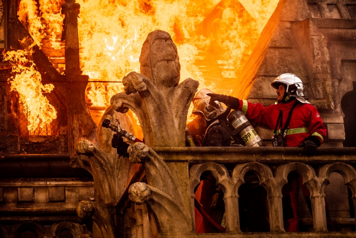 Notre-Dame Brûle - Découvrez le teaser du nouveau film de Jean-Jacques Annaud