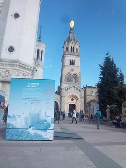 Sortie à Lyon (69) pour Ophélie avec sa classe de latin ! 