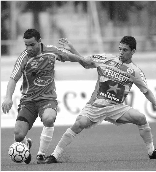 Mardi 23.02.2010  Tizi-ouzou stade 1er Novembre JSK-MCA 0-0