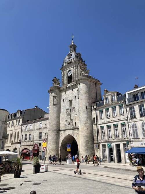 La Rochelle : Hôtel de ville et la Grosse Horloge