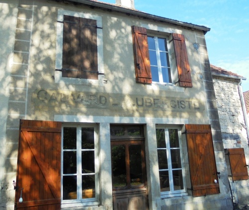 - Séjour à SANTENAY