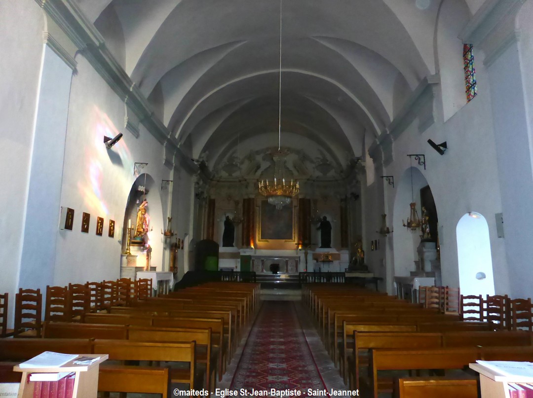 Eglise Saint Jean-Baptiste  Saint-Jeannet (06)