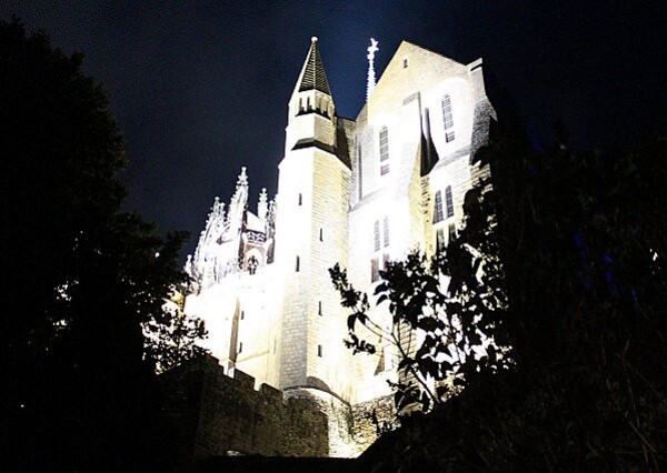 Mont Saint-Michel de nuit1