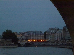 CROISIÈRE SUR LA SEINE