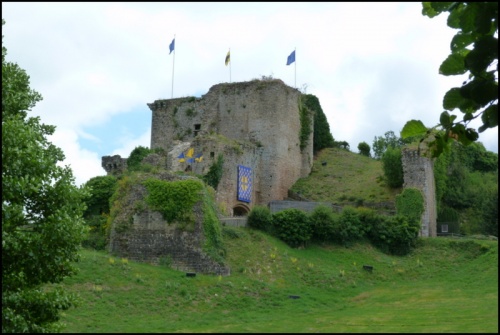 Tiffauges -chateau de Gilles de Rais 