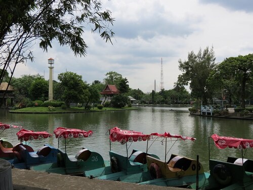 15 Juillet 2013 - Bangkok, les barges royales et zoo