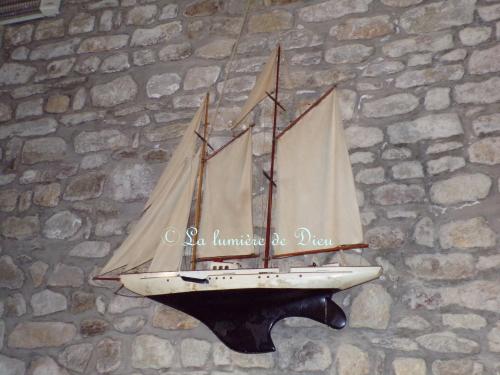 île d'Arz, l'église de la Nativité