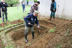 Implantation d'une mare à l'école de Vernéville 