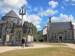 L'enclos paroissial de GUIMILIAU...