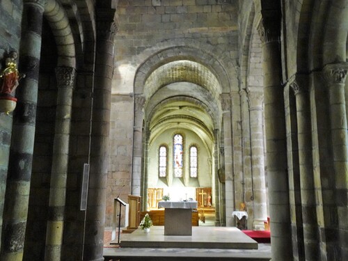 Eglise Zaint Zervais et Zaint Protais à Langogne en Haute-Loire (photos)