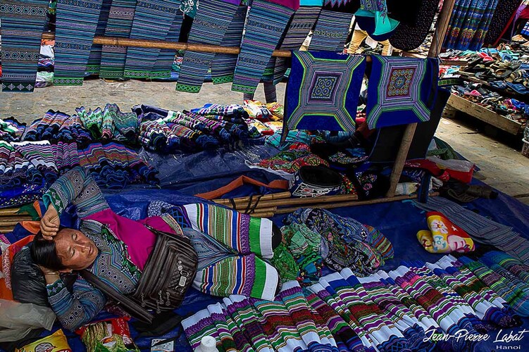 Quelques images du marche de Bac Ha