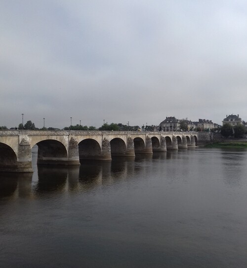 SAUMUR - la Loire