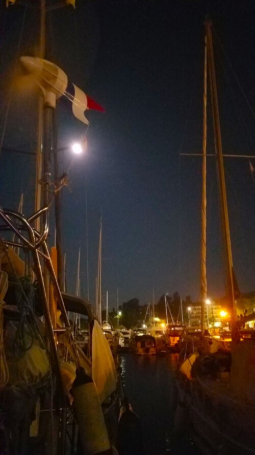 Le balcon posé sur la mer (42) entre Χίος et Λέσβος