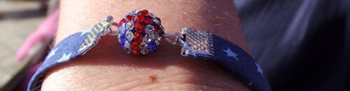 Bracelets en jean, tissus étoilé et perles de shamballa avec le drapeau Union Jack 
