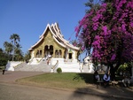 Luang Pragang, au rythme tranquille des bonzes et des flots paisibles du Mékong