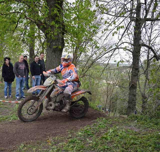 Blog de sylviebernard-art-bouteville : sylviebernard-art-bouteville, Enduro du château de Bouteville 30.03.2014