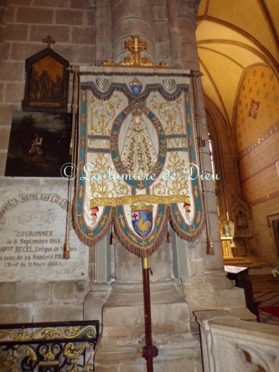 Josselin, la basilique Notre-Dame du Roncier
