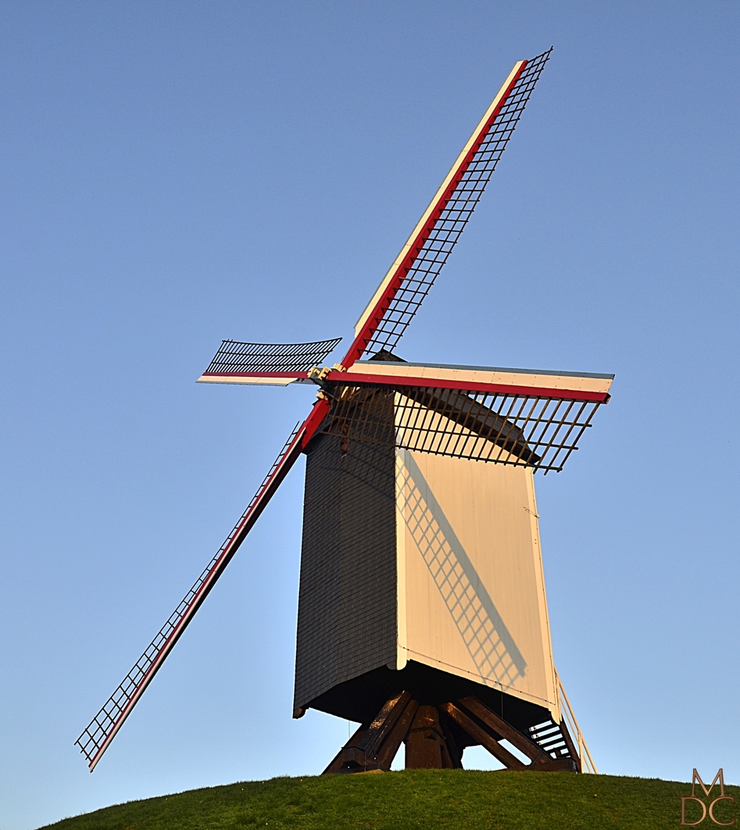 Moulin "La Bonne Chière" à BRUGES (B)