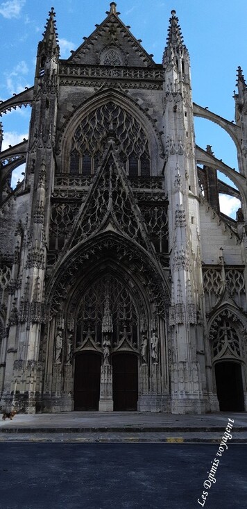 Vendôme .3 Abbatiale de la Trinité