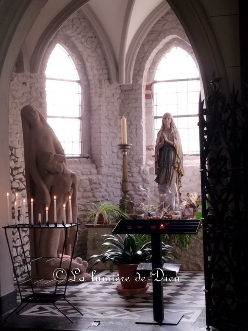 Cassel, collégiale Notre-Dame de la crypte