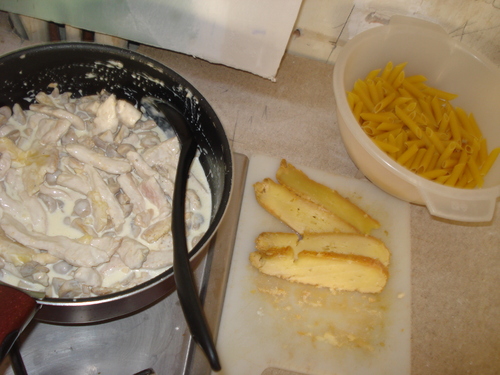 Un Gratin de Pennes au Poulet Champignons et Maroilles