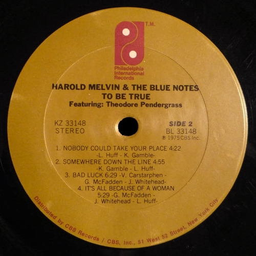 1975 : Harold Melvin & The Blue Notes : Album " To Be True " Philadelphia International Records KZ 33148 [ US ]